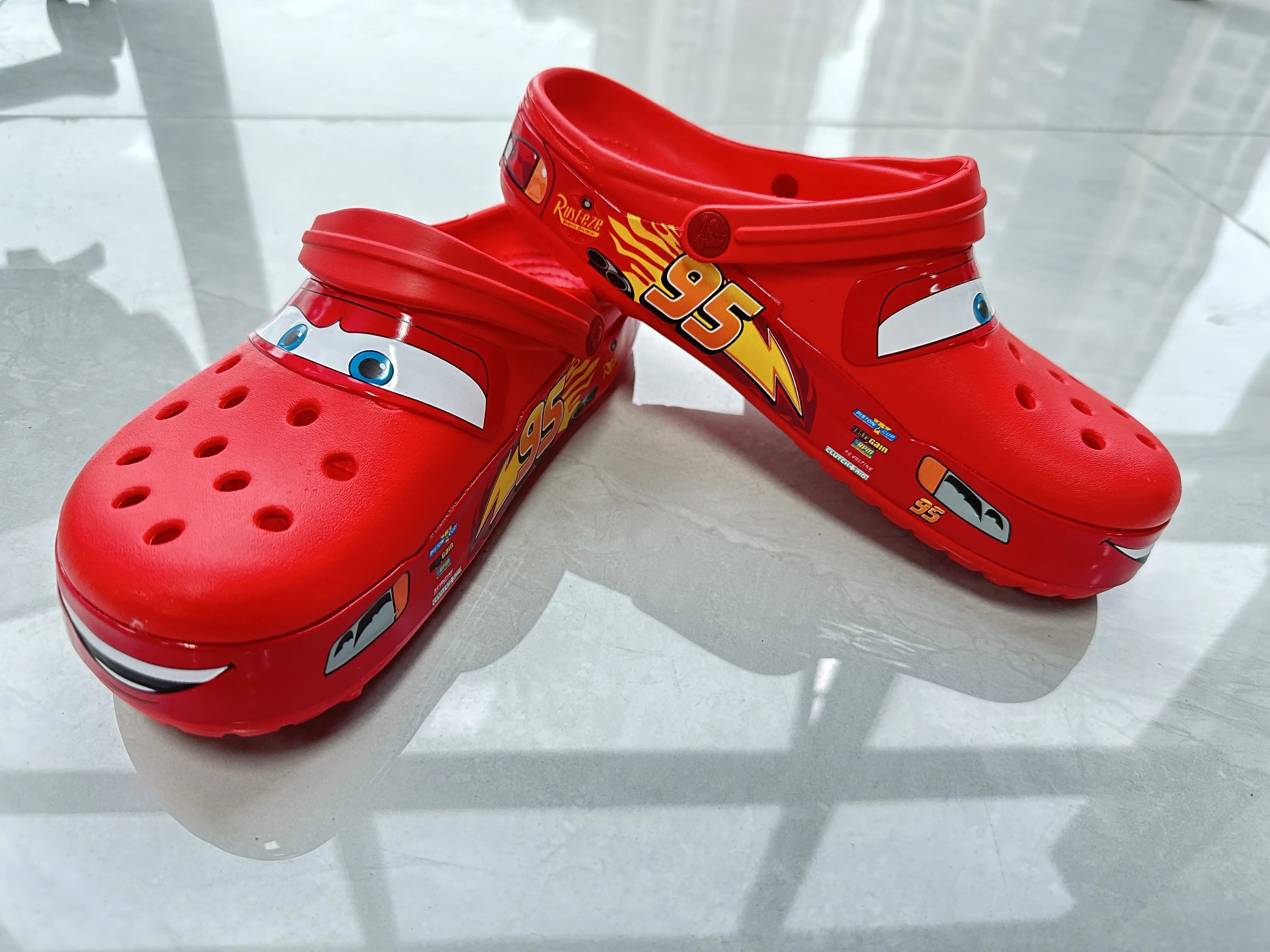 🏎️ Disney McQueen Pixar Cartoon Crocs – Casual Comfort for Little Racers! 🚗💨